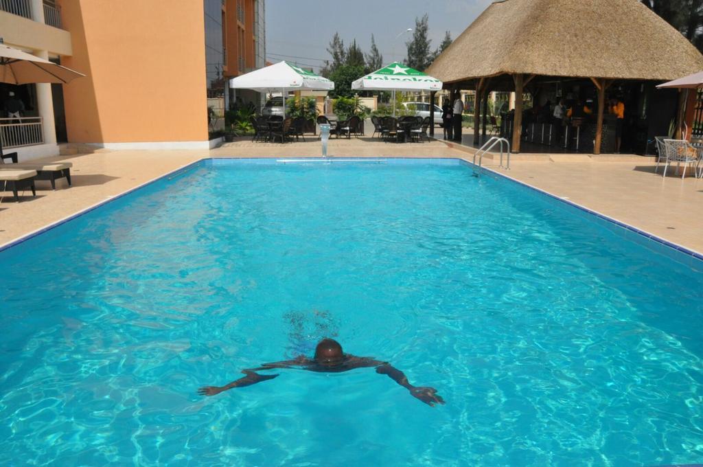 Great Seasons Hotel Кигали Экстерьер фото